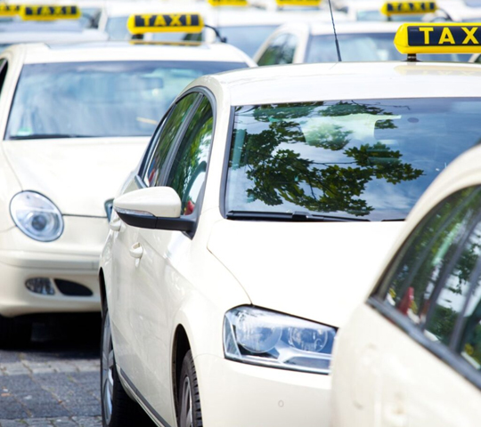 Nashik Car Rental services
